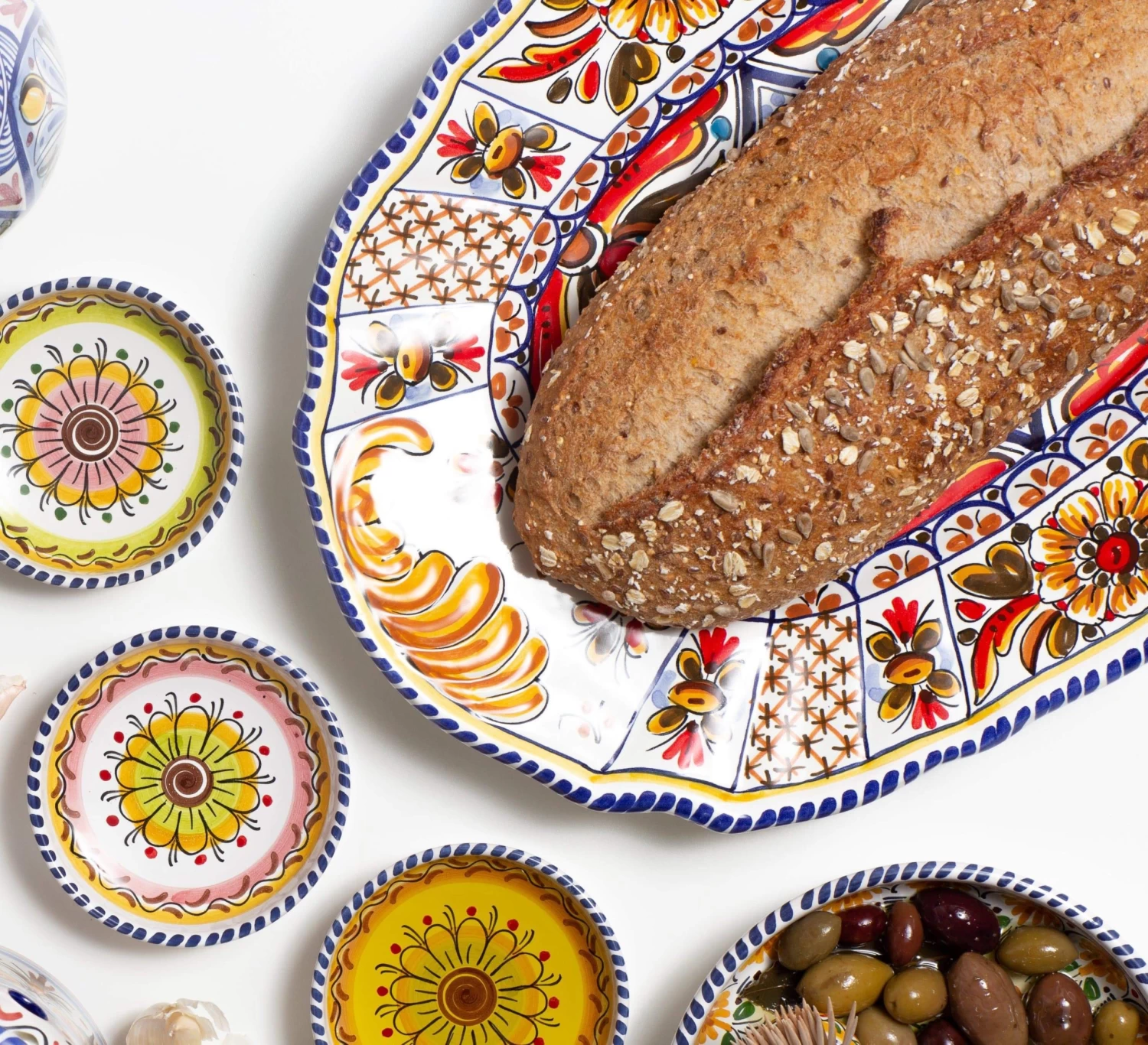 De La Cal Ceramics Multicolor Traditional Large Oval Platter 4 De La Cal Ceramics Multicolor Traditional Large Oval Platter - Image 2