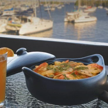 La Chamba 5 Quart Flat Casserole With Lid 4 La Chamba 5 Quart Flat Casserole With Lid - Image 2