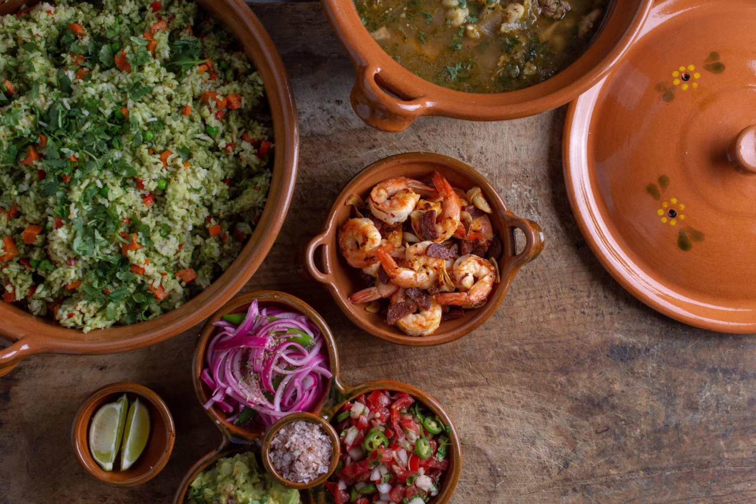 Mexican Terra Cotta Medium Flat Cazuela 7 Mexican Terra Cotta Medium Flat Cazuela - Image 5