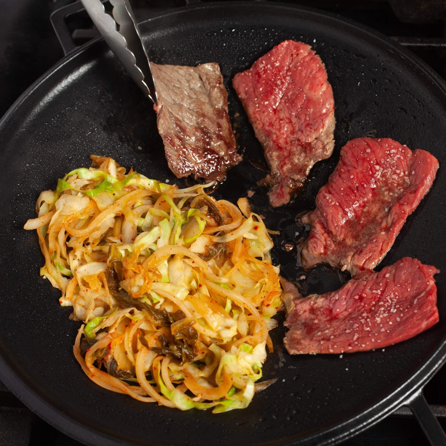 Moosse Korean Cast Iron BBQ Grill Pan 6 Moosse Korean Cast Iron BBQ Grill Pan - Image 4